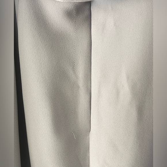 NWT Vera Wang White Halter Dress Gown - Picture 14 of 14